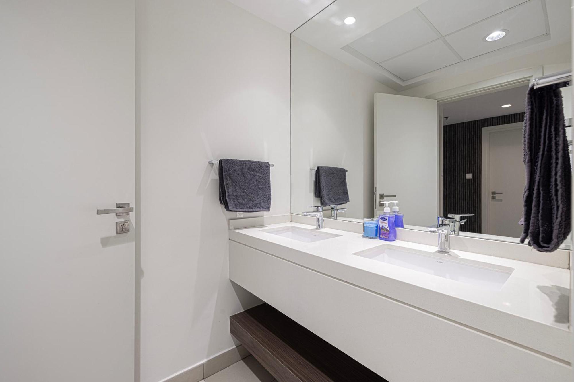 Apartment 2 Bedroom Stone Haven By Blue Cloud Holidays *